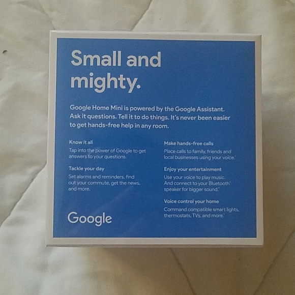 Google Home Mini - Picture 4 of 6